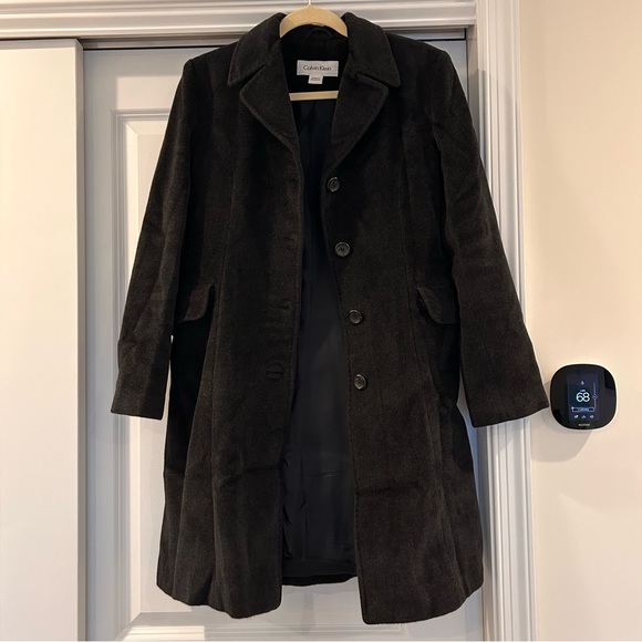 Black Coat - Picture 1 of 6